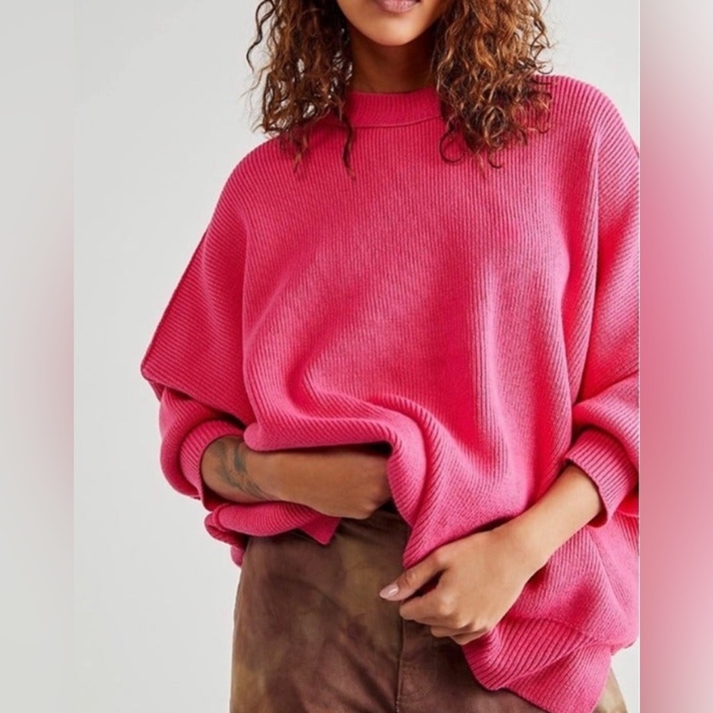 SOLD Free People Easy Street Tunic Sweater Pink Strawberry Spritz 🍓